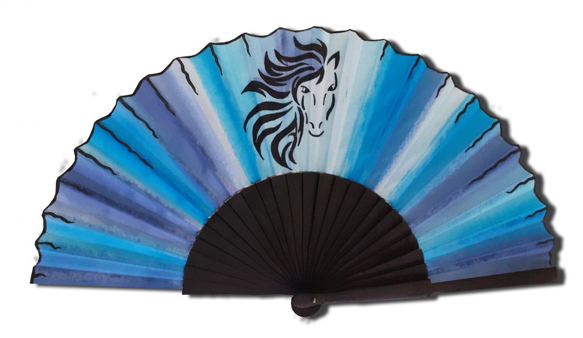 Ventilador de cetim "Caballero" desenhado e pintado à mão. Colecção 2021