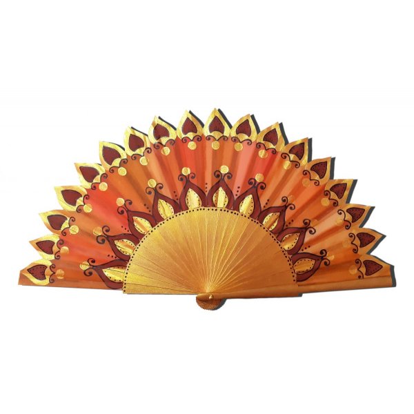Ventilador de cetim desenhado e pintado à mão "Namaste Indi