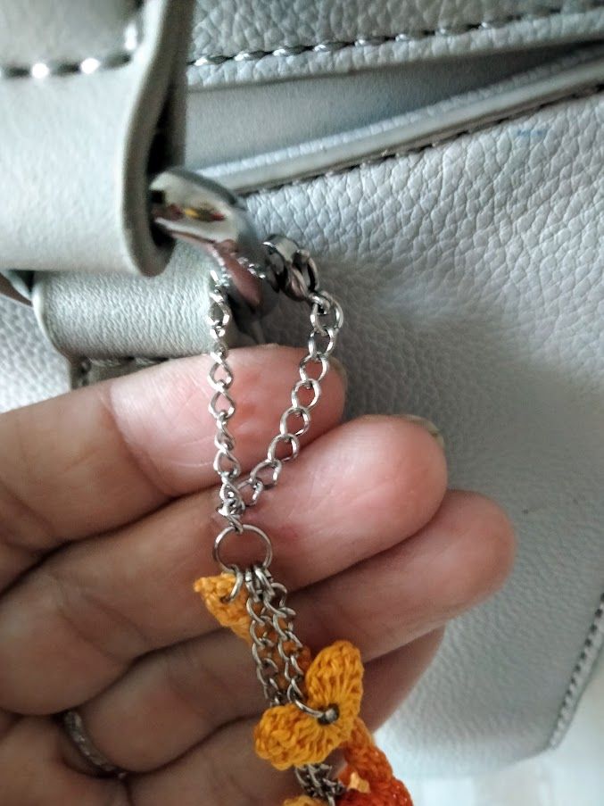 Jóia de saco "coração" Amarelo
