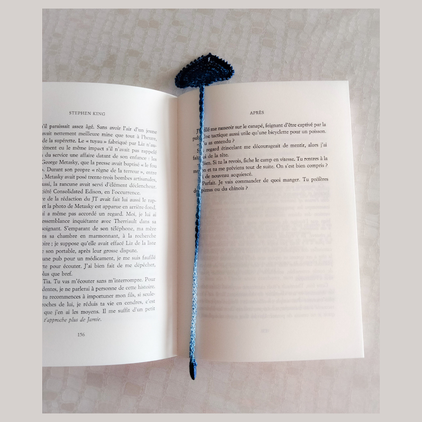 Grande "Folha" Bookmark
