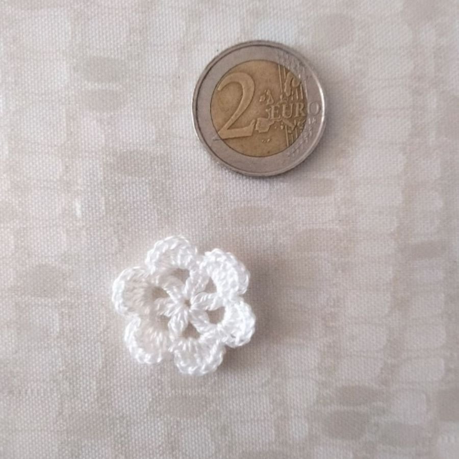 Simone - White Applied Flower