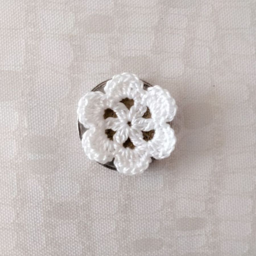 Simone - White Applied Flower