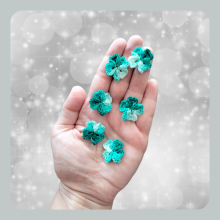 Trevo de 4 folhas - branco a verde menta
