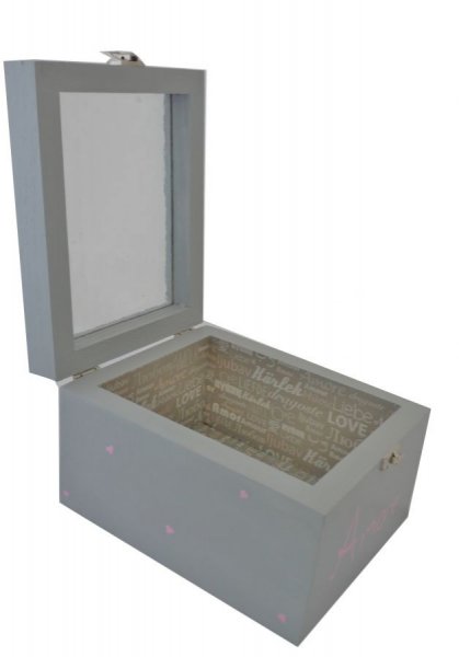 Caixa de madeira com tampa de vidro