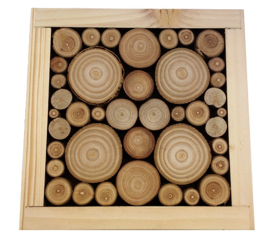 Tapete de mesa em toros de loureiro / madeira de avelã, reversível numa chávena com decoração de coração jacquard