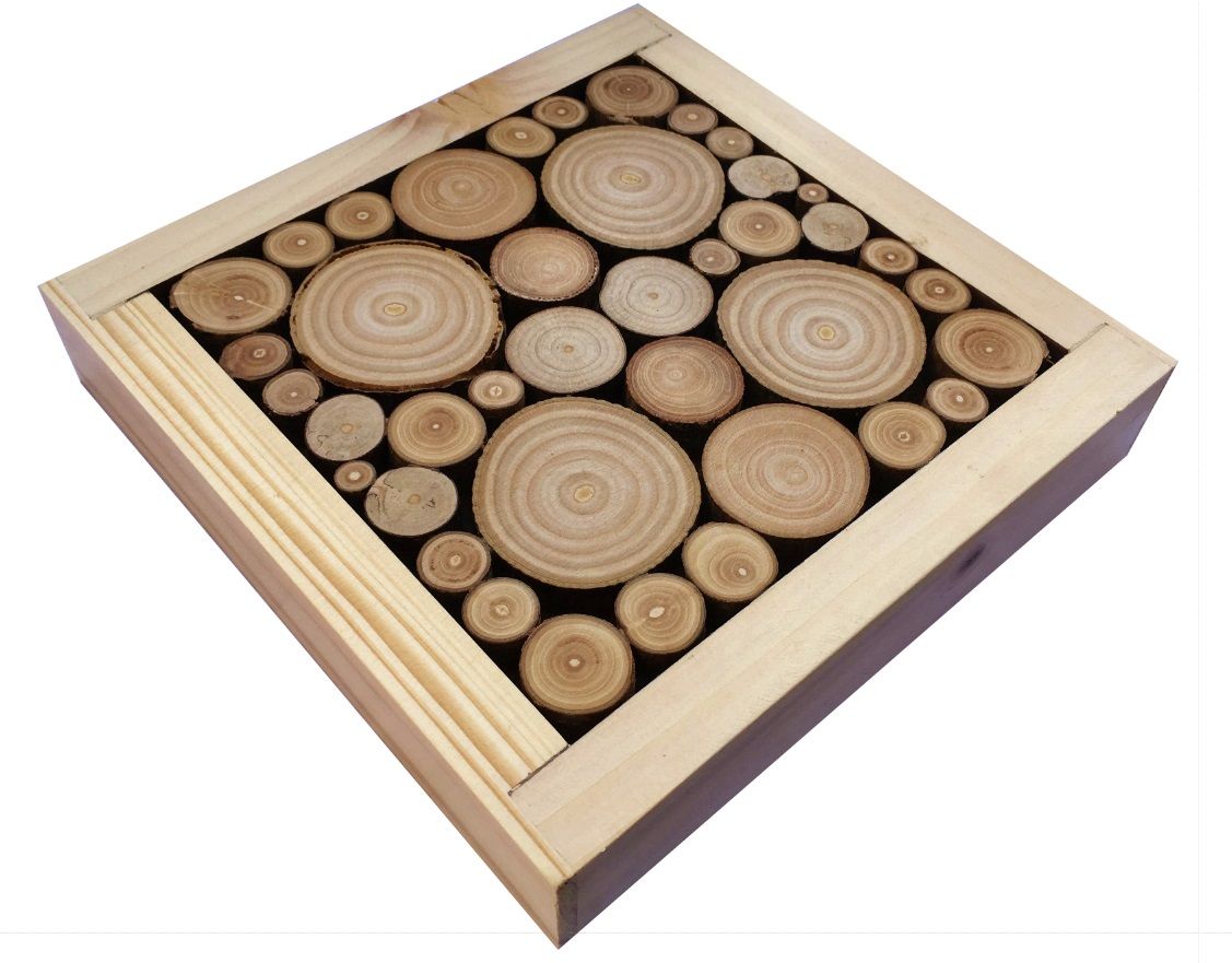 Tapete de mesa em toros de loureiro / madeira de avelã, reversível numa chávena com decoração de coração jacquard