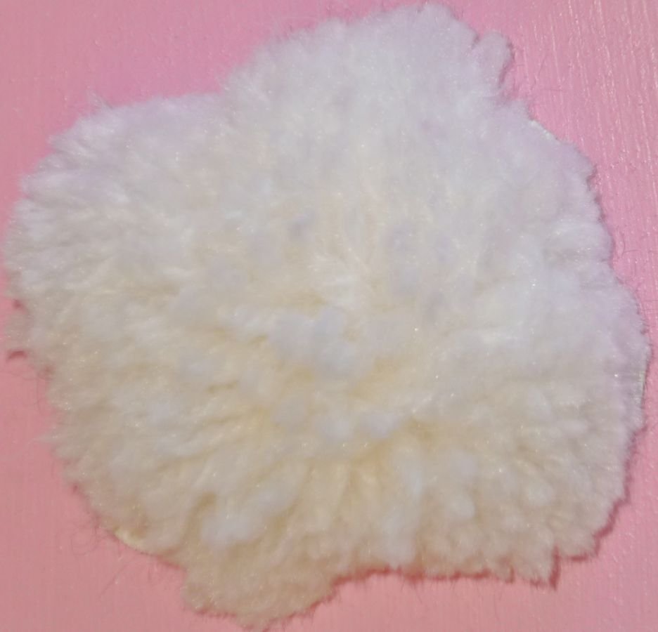 Modelo de parede ou placa de porta de madeira: coelho rosa com cauda de pompom de lã 29x20 cm rapariga
