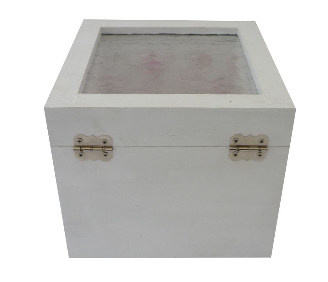 Pequena caixa de madeira maciça com decoração de cupcake branco