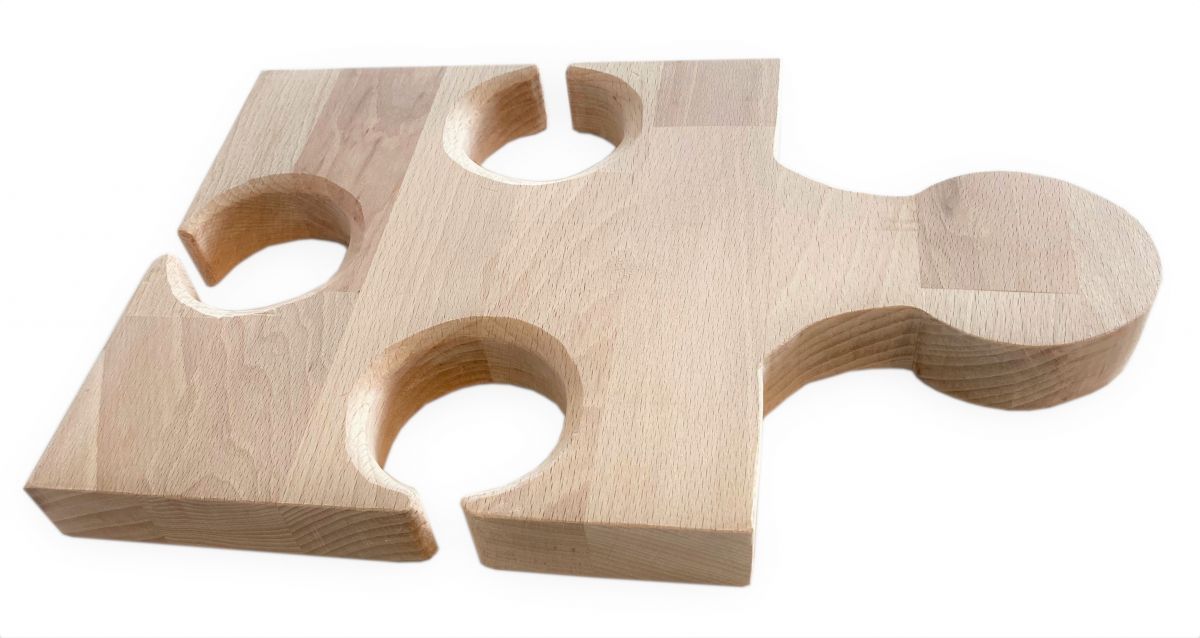 Tábua de corte de madeira de faia natural Fsc Model Puzzle Piece 3 Glass Slot