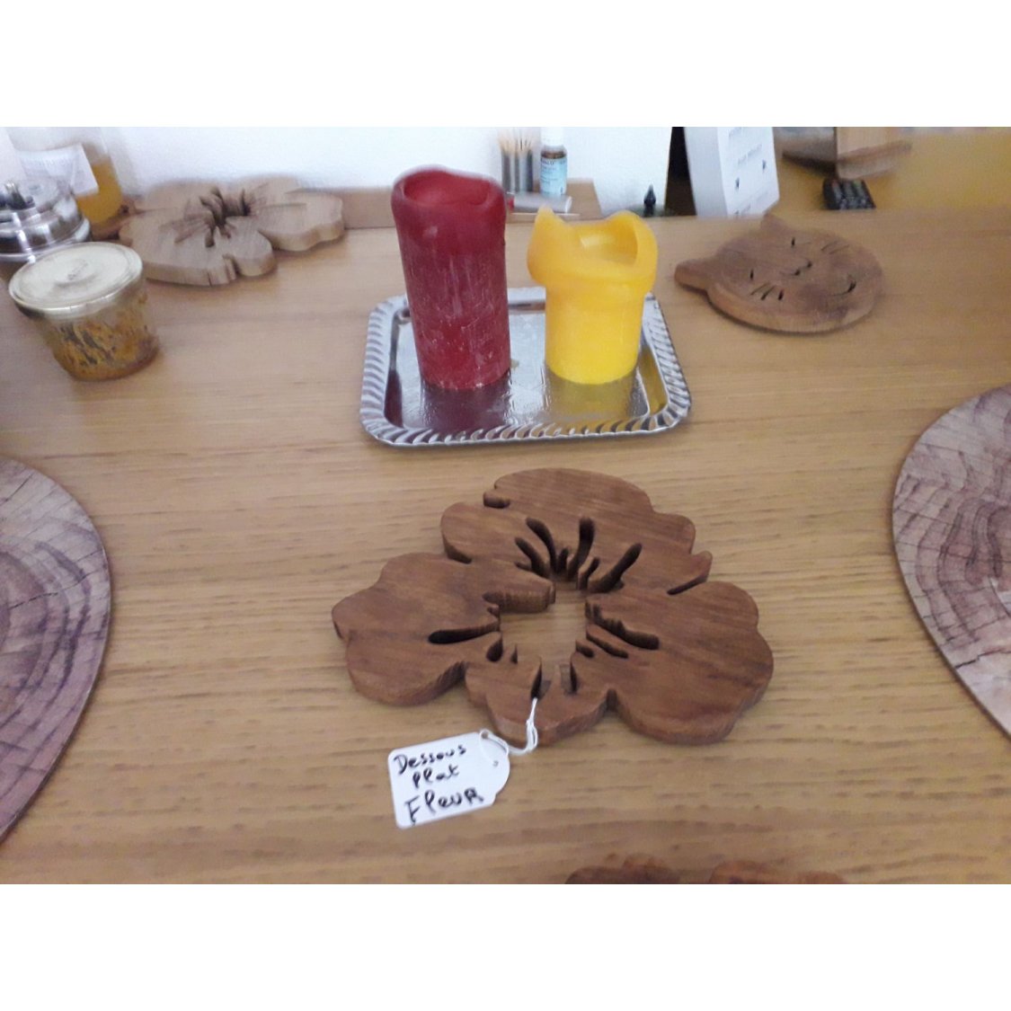 Fleur de pensée trivet em carvalho maciço de 15 mm de espessura
