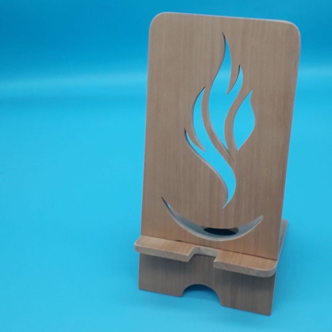 Suporte vertical de telemóvel com motivo de chama