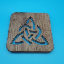 Triângulo Trivet Celtic num quadrado