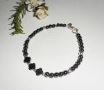 Pulseira original de flores e pequenas pedras em hematite com 925 tubos de prata
