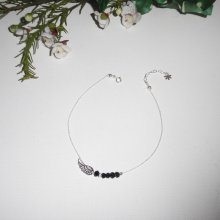 Pulseira de tornozelo com asa e contas de cristal boémio negro em corrente de prata 925