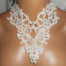 Conjunto Colar Ceremonial com padrão arabesco e flores com cristal Swarovski