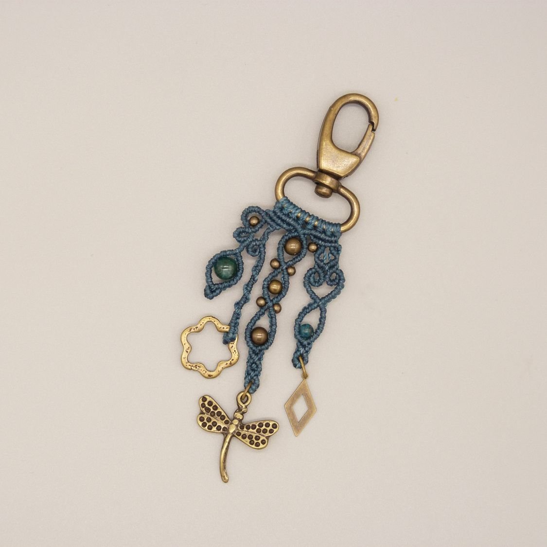 Mala com chaveiro de mosquetão peça única