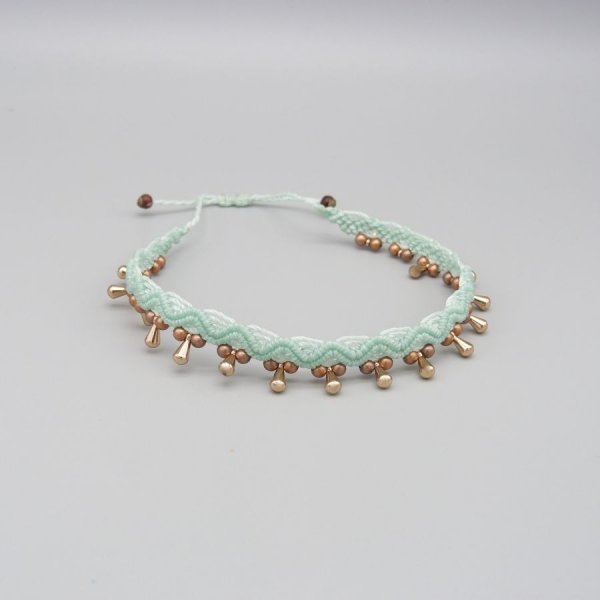 Anklet em micro-macram&eacute; "verde menta de &aacute;gua