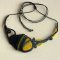 Colar micromacramé preto/amarelo com uma pedra natural, jaspe 