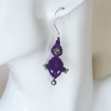 Par de brincos micromacramé roxo com 925 gancho de prata