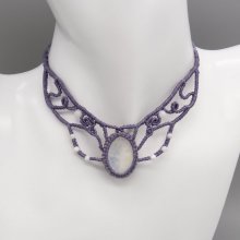 Colar de micromacramé, pérola cinzenta malva