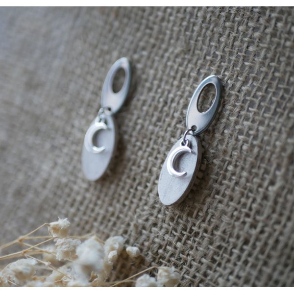 Boucles d'oreilles pendantes g&eacute;om&eacute;triques ovales blanc croissants de lune