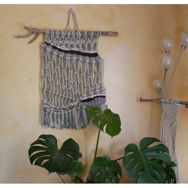 Tenture murale en macram&eacute; au duo de cordes et tissage de laines