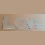 Carta decorativa de zinco LOVE 20 cm