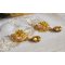 BO Girassol Ouro bordado com cristais Swarovski, rosas metálicas e missangas de sementes Miyuki