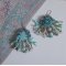 BO La Petite Sirène bordado com contas de pedra preciosa (cabochões turquesa e lascas de pedra lunar), cristais Swarovski, contas de pérolas, contas de sementes e 925 ganchos para as orelhas de prata