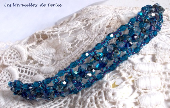 Pulseira Belle de Nuit com facetas de vidro boémio e cristais Swarovski
