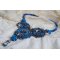 Colar Royal Blue Roses com cristais Swarovski e missangas de sementes