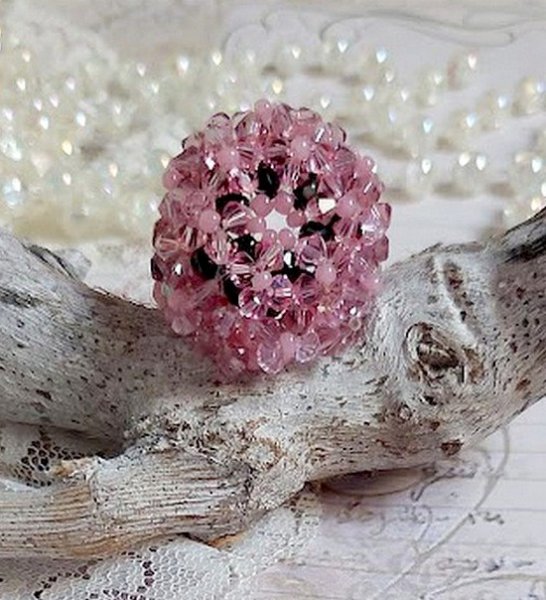 Anel de anémona com facetas e tupies em cristal Swarovski