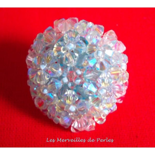 Anel Azul Cristal com Facetas de Cristal Swarovski e Facetas Girat&oacute;rias