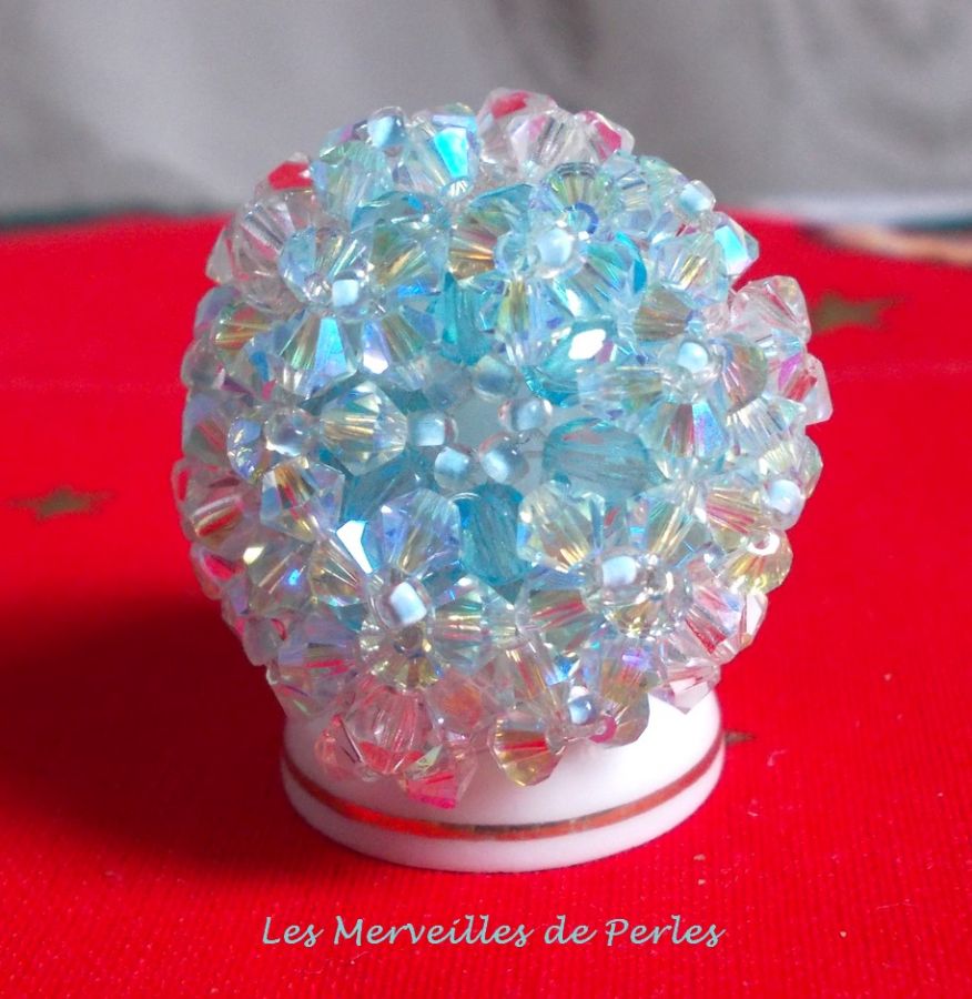 Anel Azul Cristal com Facetas de Cristal Swarovski e Facetas Giratórias