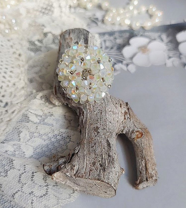 Anel de cristais com facetas de cristal Swarovski e fiadeiras