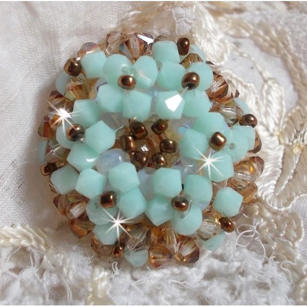 Anel de l&iacute;rio de &aacute;gua com facetas de cristal Swarovski e fiadeiras