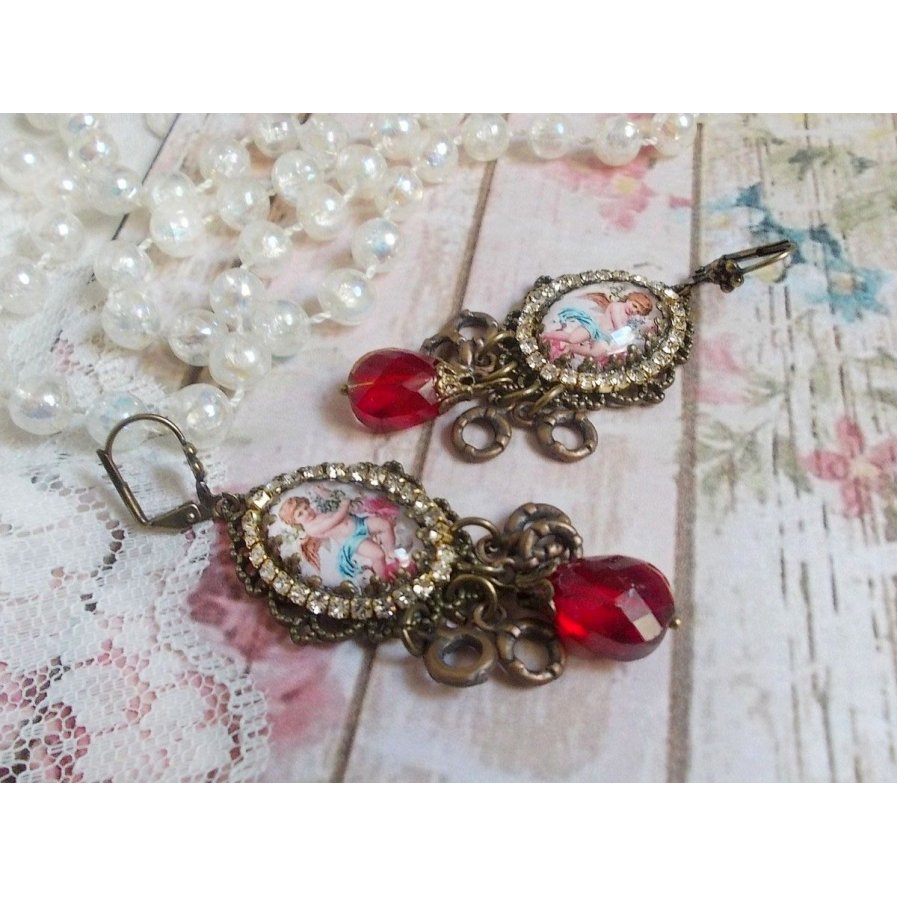 BO Petit Ange criado com lupa de cabochons Angel, cristais, encantos e pérolas de vidro