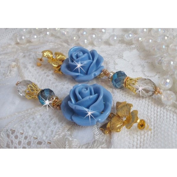 T&aacute;buas de Barba Azul Rosa da Bell'issim criadas com Cristais Swarovski e Cristal Bo&eacute;mio