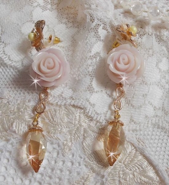 Bell'issim Violet Pink BO banhado a ouro com cristais Swarovski e Zirc&oacute;nio