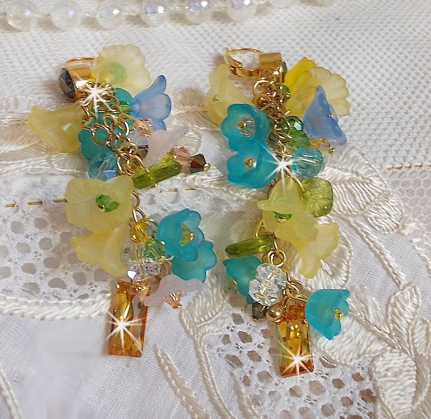BO Bella Yellow montado com cristais Swarovski, flores foscas e p&eacute;rolas 
