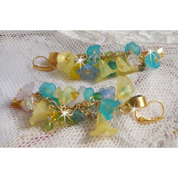 BO Bella Yellow montado com cristais Swarovski, flores foscas e pérolas 