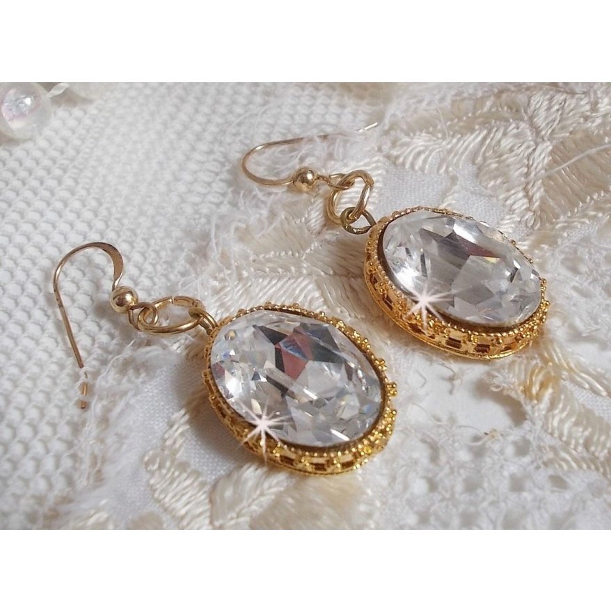 Brincos BO Gold Earrings com cristais Swarovski em cabochons dourados com 14 ganchos auriculares preenchidos a ouro de quilates