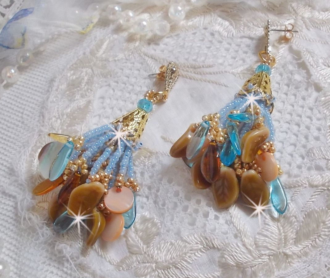 BO Cheyenne com madrepérola de lantejoulas e punhais de vidro boémios