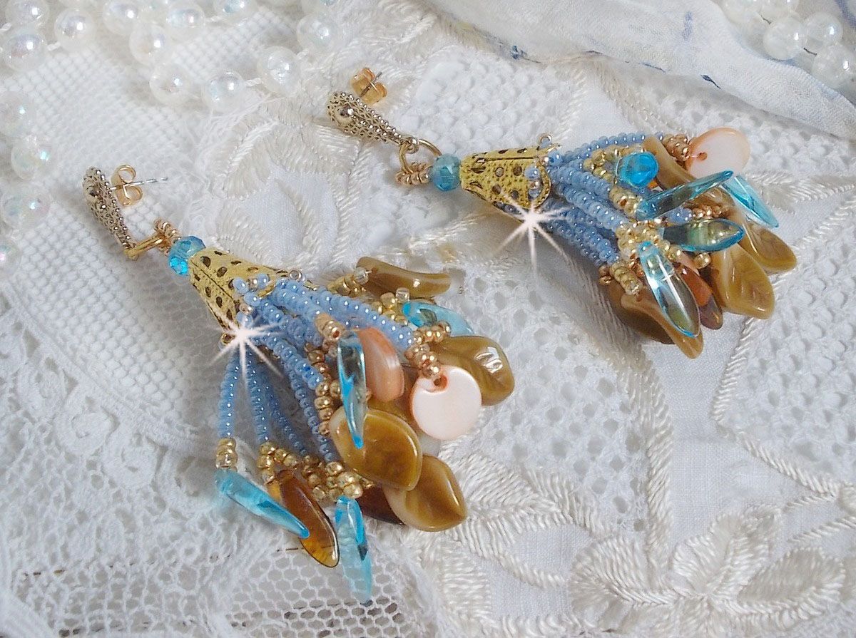 BO Cheyenne com madrepérola de lantejoulas e punhais de vidro boémios