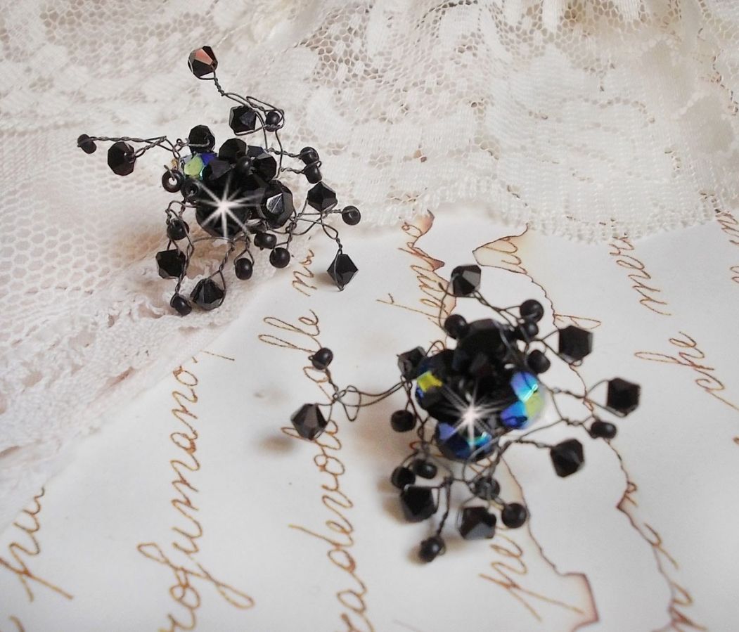 BO Douce Nuit com tops giratórios de cristal Swarovski e facetas de vidro