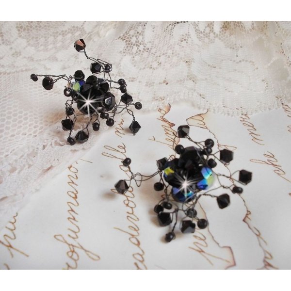 BO Douce Nuit com tops girat&oacute;rios de cristal Swarovski e facetas de vidro