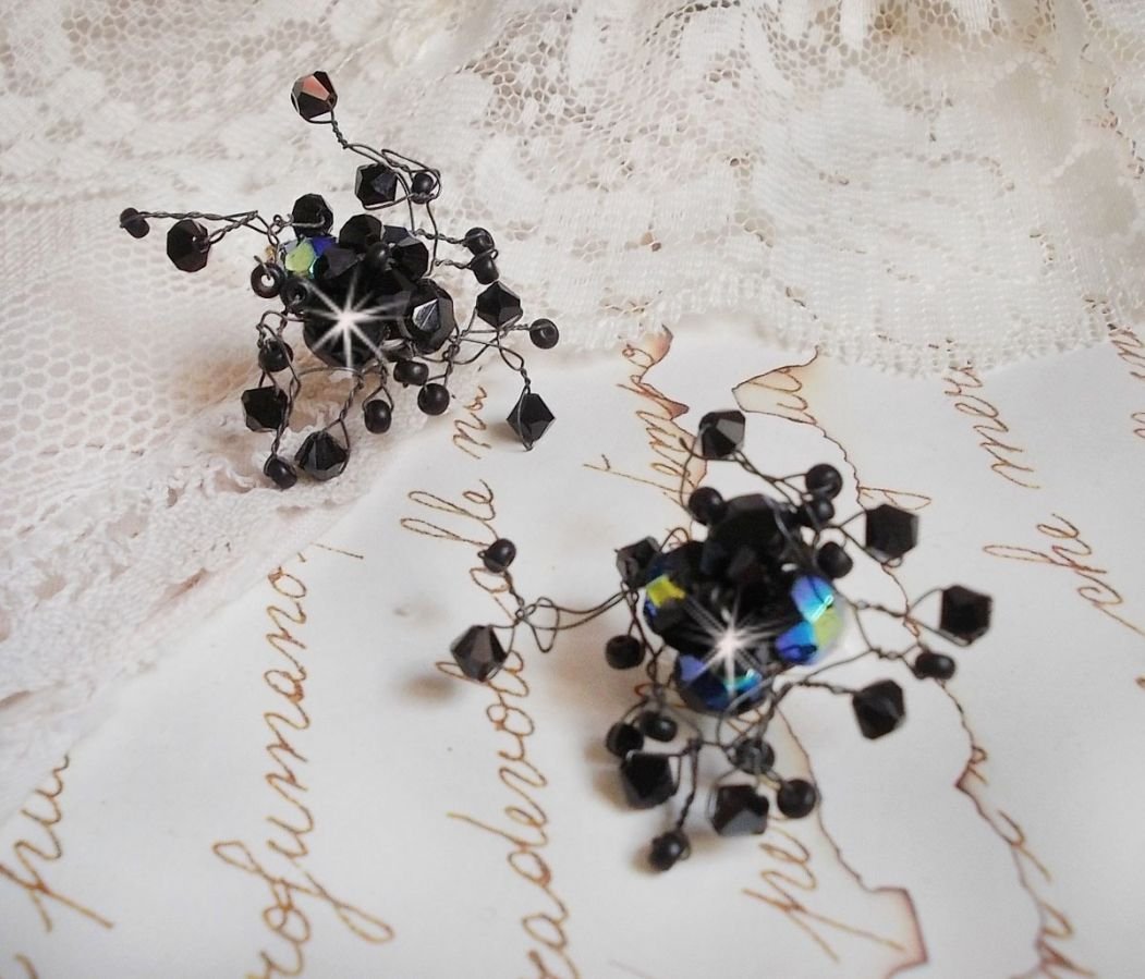 BO Douce Nuit com tops giratórios de cristal Swarovski e facetas de vidro