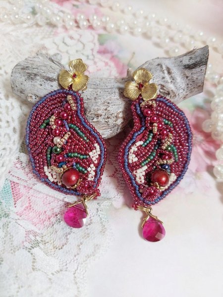 BO Enchantement d'Automne bordado com cristais Swarovski, p&eacute;rolas e p&eacute;rolas de sementes