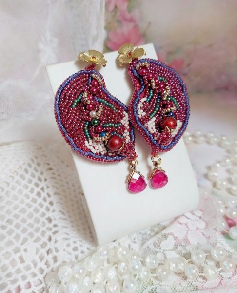 BO Enchantement d'Automne bordado com cristais Swarovski, p&eacute;rolas e p&eacute;rolas de sementes