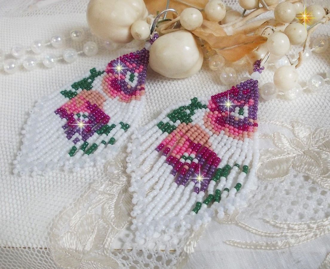BO Flores de Cerejeira criadas com Branco Opaco, Rosa de várias tonalidades, Verde com Tucos